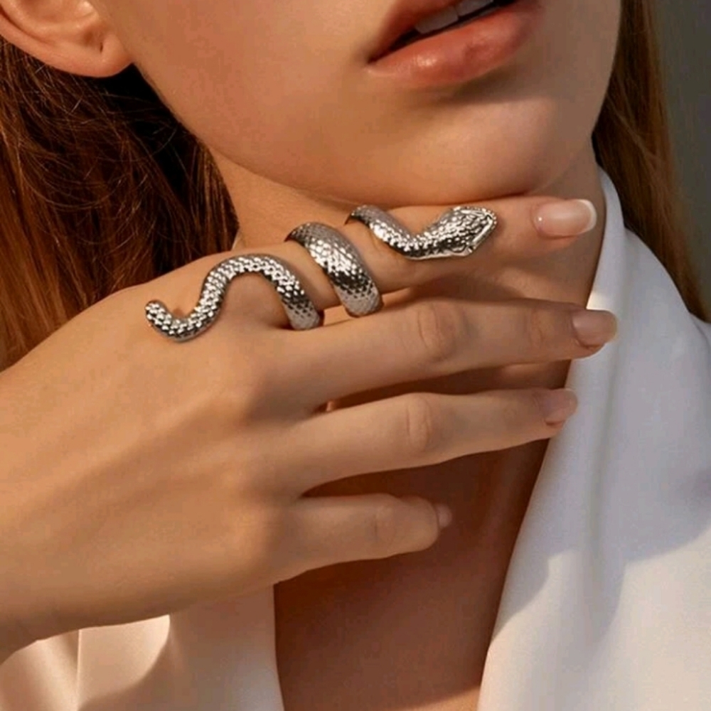 Ssssssnake Ring 1 LEFT! - Picture 2 of 4